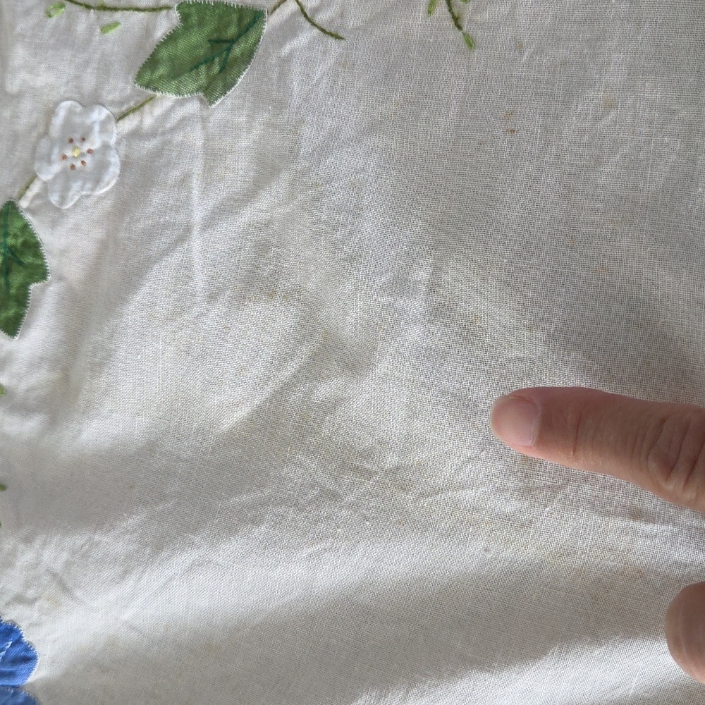 Cottagecore Vintage Hand Embroidered Applique Butterfly Oval Tablecloth - Picture 12 of 17